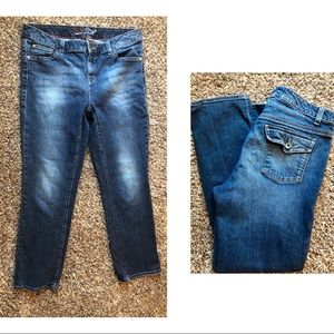 Tommy Hilfiger Spirit Crop, size 10